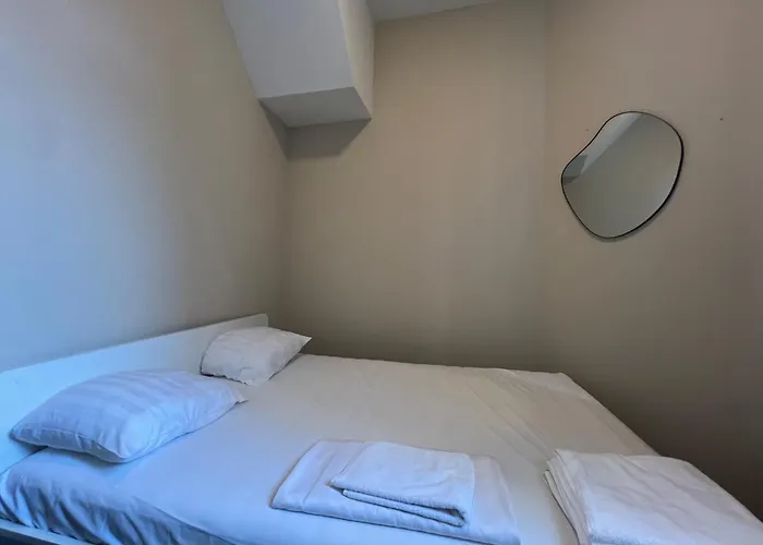 Serenity Apartment Den Haag